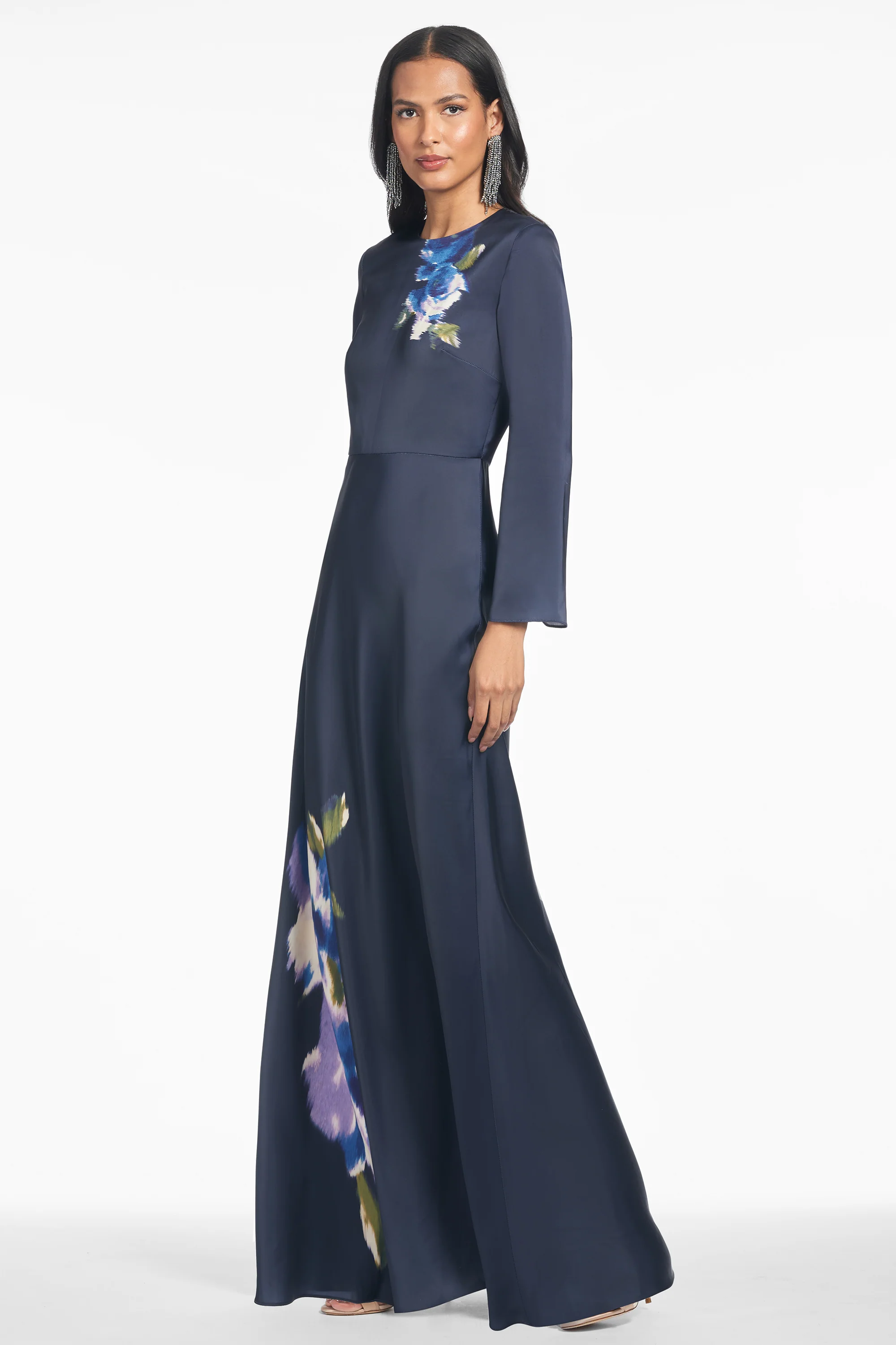ALEX GOWN - MIDNIGHT CORSAGE - Image 3