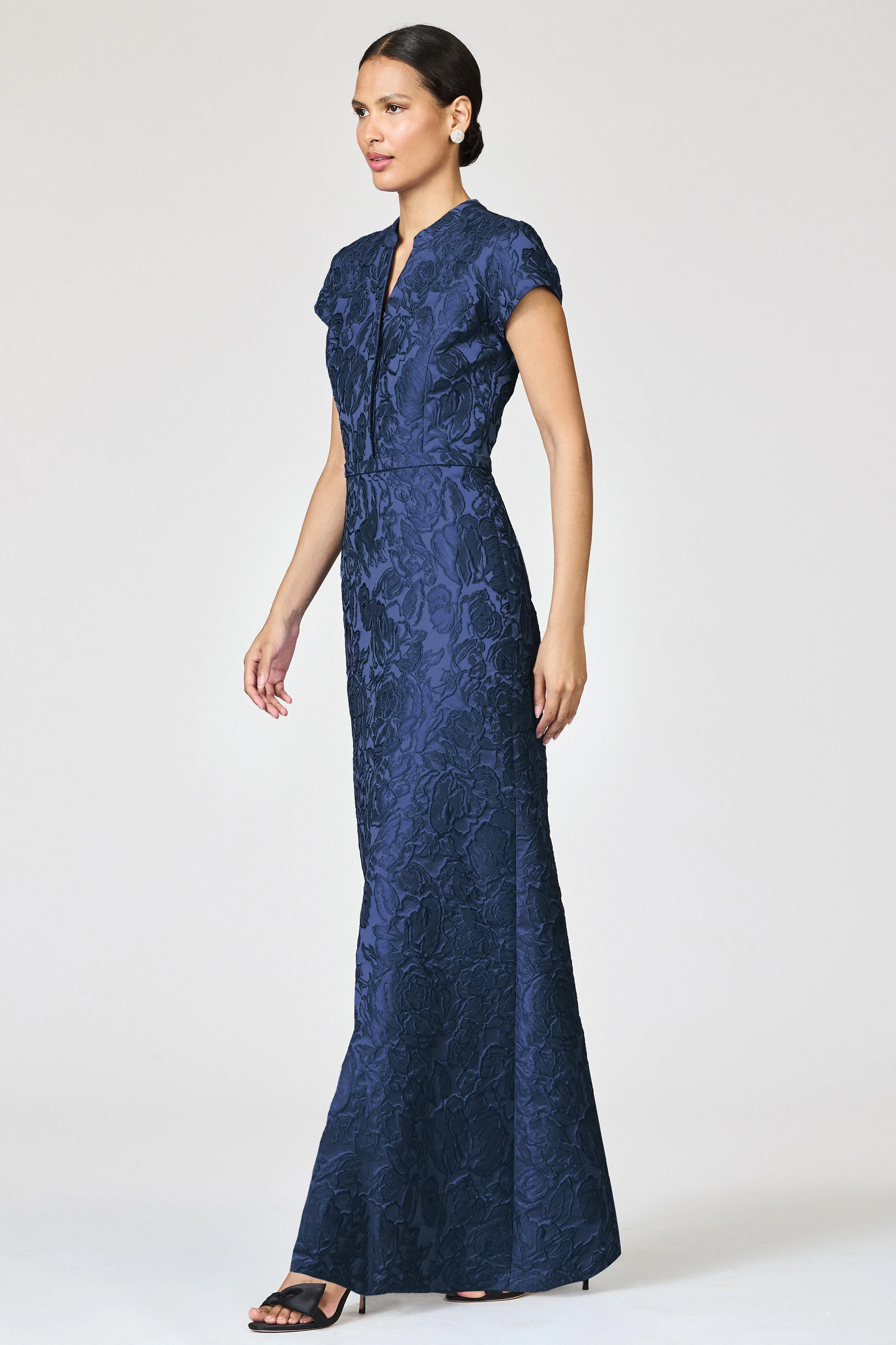 CLOQUE JUSTINE GOWN - MIDNIGHT - Image 2