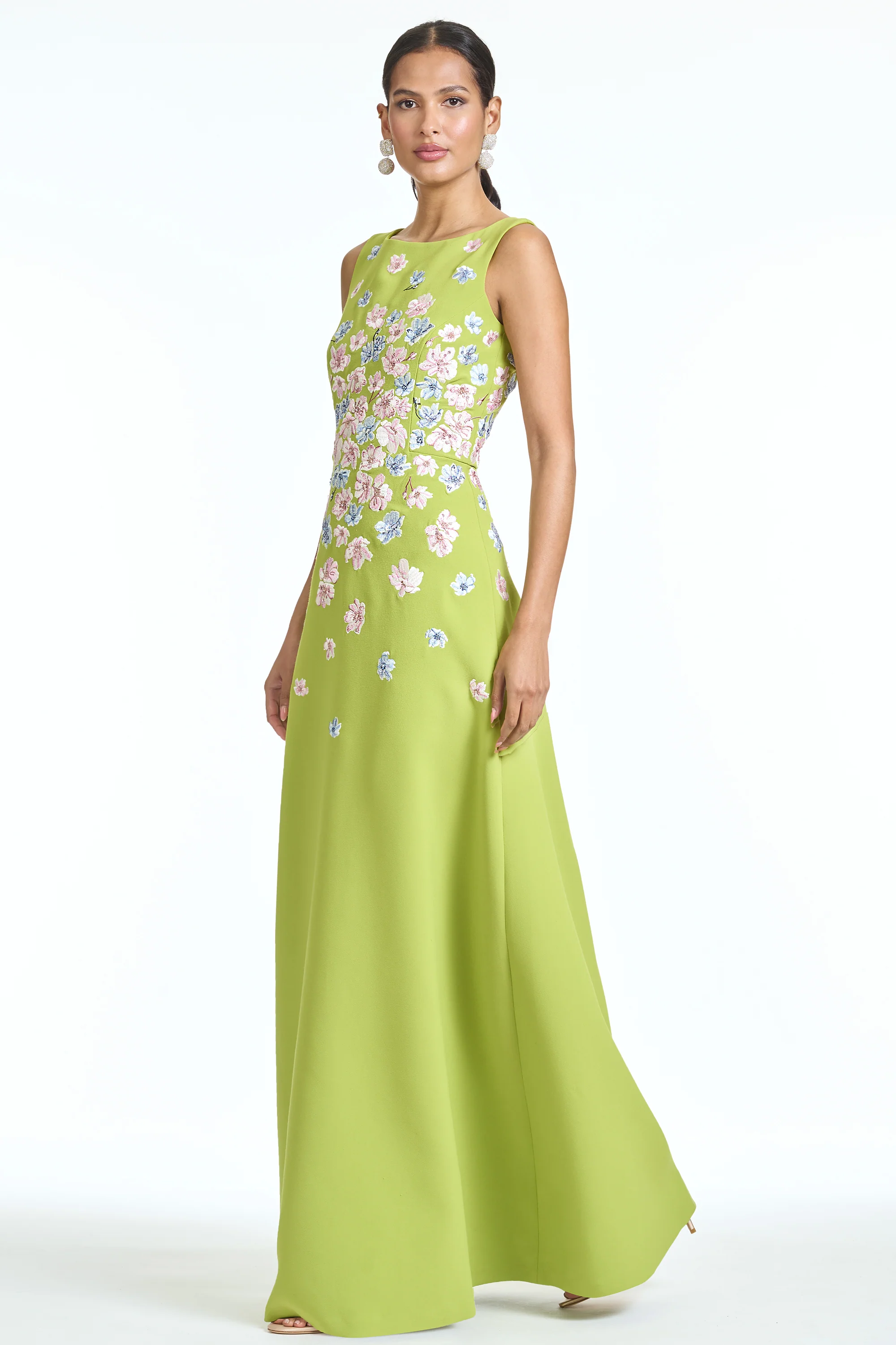 EMBROIDERED RAZIA GOWN - PERIDOT - Image 3